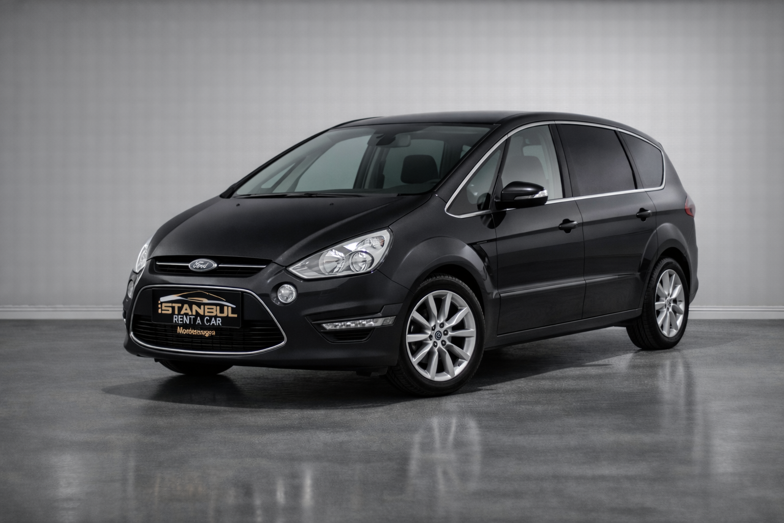 6+1 kişilik konforlu yolculuk için 