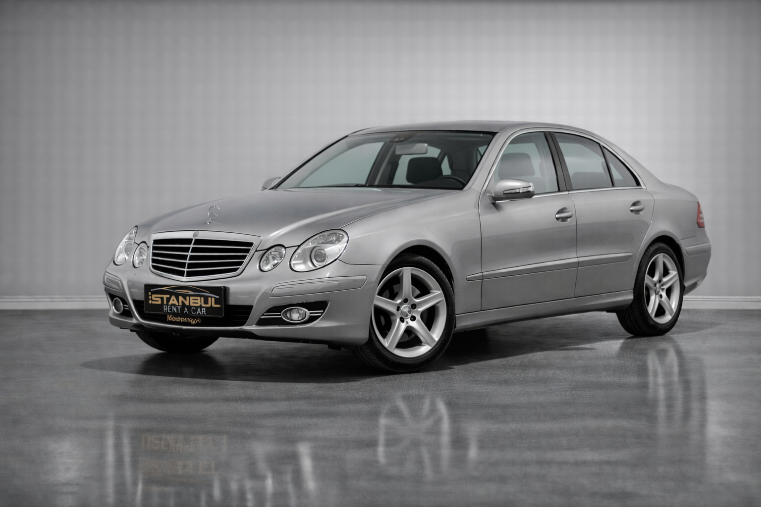 Konforu efsane mercedes e220 ile deneyimle...