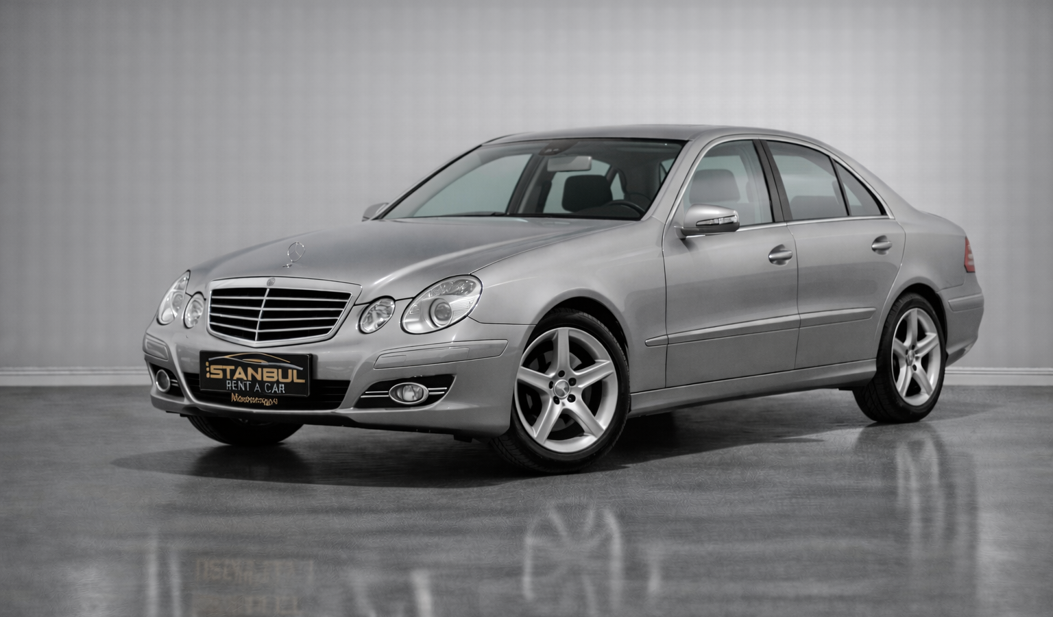 Mercedes-Benz E220d AMG Line